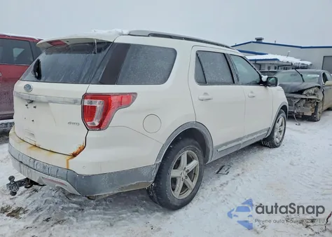 2016 Ford Explorer Xlt z USA, uszkodzony, nr VIN 1FM5K8D8XGGA31719